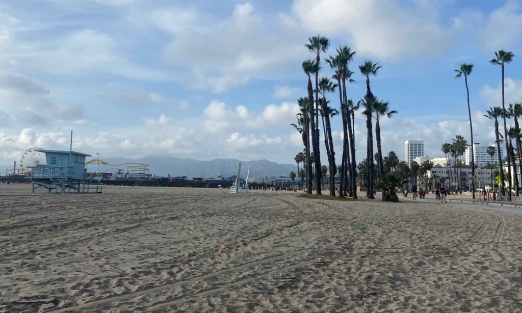 BIld på stranden i Santa Monica från en student på SMC